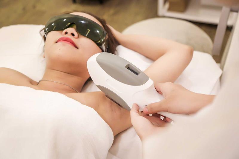 Dịch Vụ Triệt Lông Toàn Thân Vĩnh Viễn, An Toàn Tại TPHCM 11 triet long toan than 4