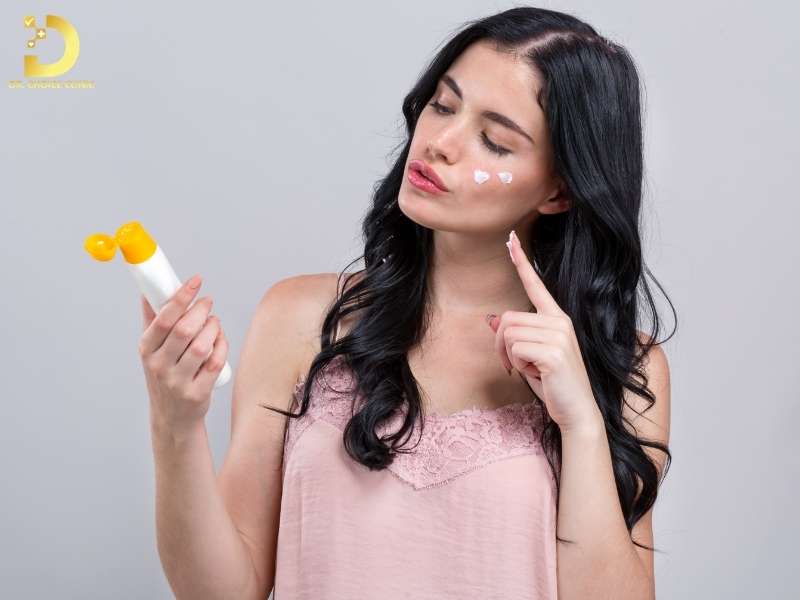 Skincare Cho Da Mụn: Chu Trình Chuẩn & Lưu Ý Sử Dụng Mỹ Phẩm 13 Chu trình skincare chuẩn cho da mụn (áp dụng hằng ngày)