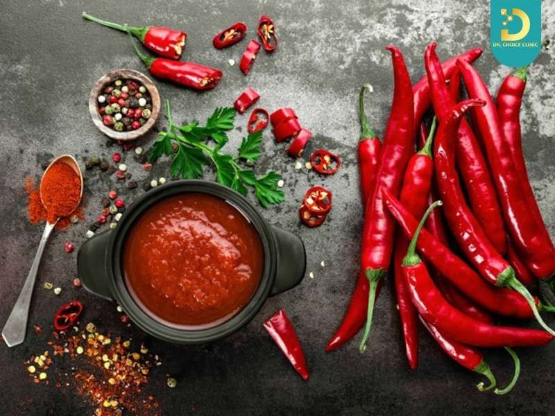 Chế Độ Ăn Cho Người Bị Mụn: Nên Ăn Gì & Kiêng Gì Để Da Nhanh Phục Hồi? 23 Gia vị cay nóng, rượu bia và chất kích thích