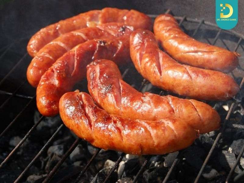 Chế Độ Ăn Cho Người Bị Mụn: Nên Ăn Gì & Kiêng Gì Để Da Nhanh Phục Hồi? 22 Thực phẩm chế biến sẵn và phụ gia công nghiệp