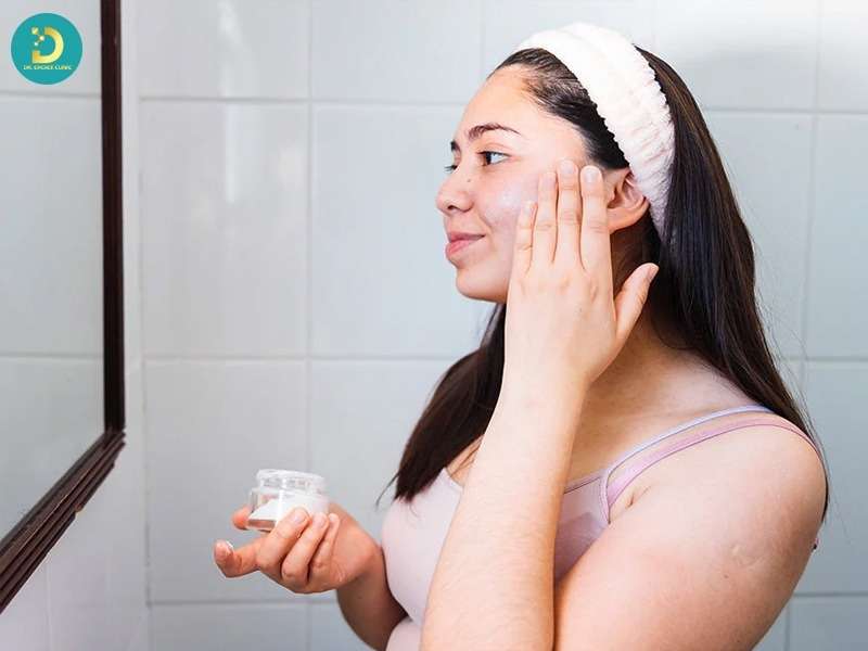 Thâm Đỏ (Hồng Ban Sau Viêm): Nguyên Nhân & Cách Điều Trị Hiệu Quả 16 Routine chăm sóc da giúp thâm đỏ mờ nhanh hơn