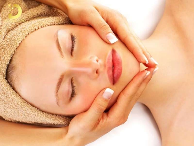 Massage Mặt Chống Lão Hóa: Lợi Ích & Top Phương Pháp Hiệu Quả 11 Tại sao massage mặt được coi là "liều thuốc" chống lão hóa tự nhiên hiệu quả?